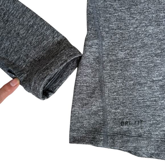 Nike New York Yankees Fitted Running Shirt Small Pullover Long Sleeves Gray Zip - Picture 5 of 15